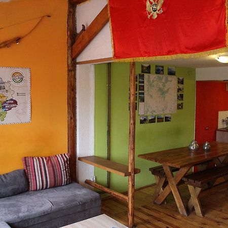 Hostel Hikers Den Žabljak Exterior foto